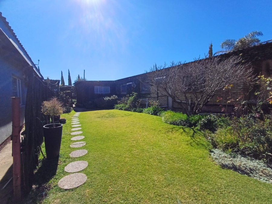1 Bedroom Property for Sale in Lichtenburg North West